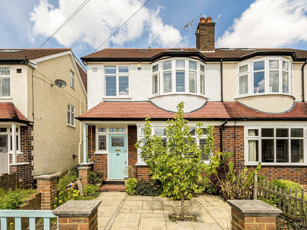 4 bed semidetached house for sale in Cambridge Road, Hampton TW12, £