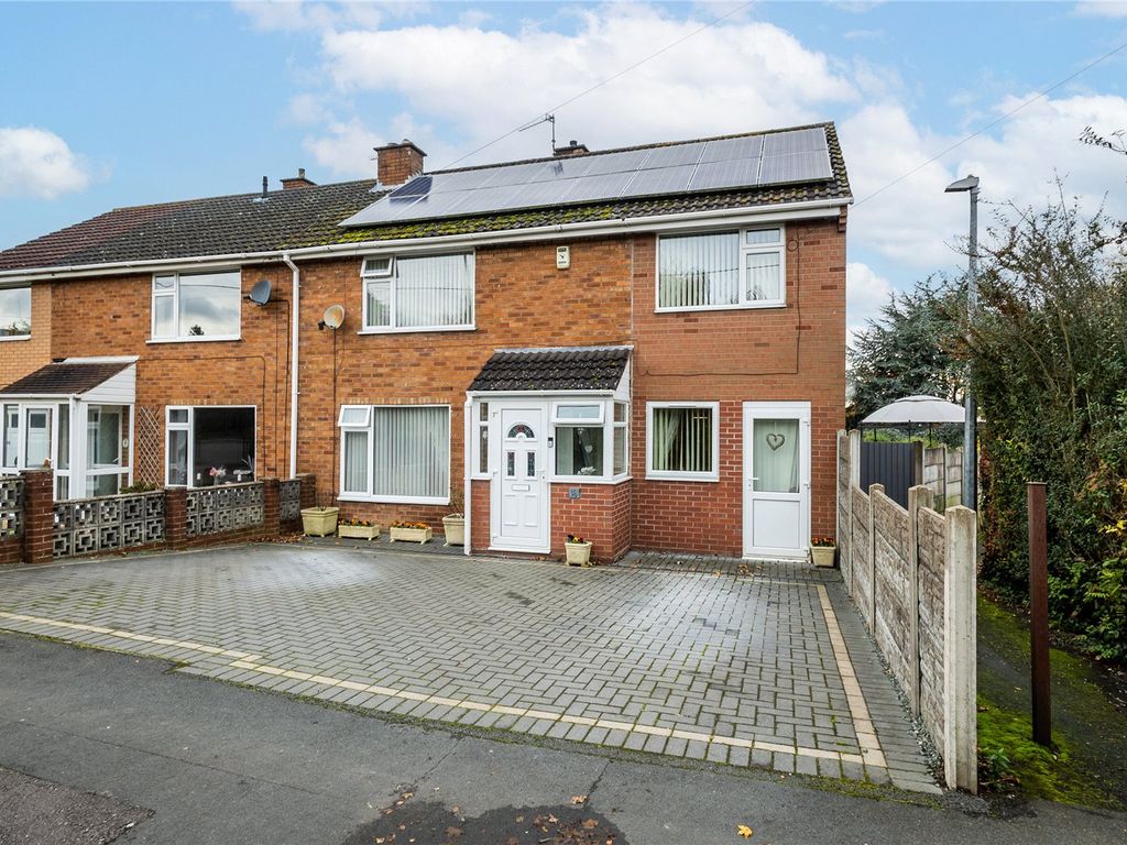 4 bed semidetached house for sale in Oakengates Road, Donnington