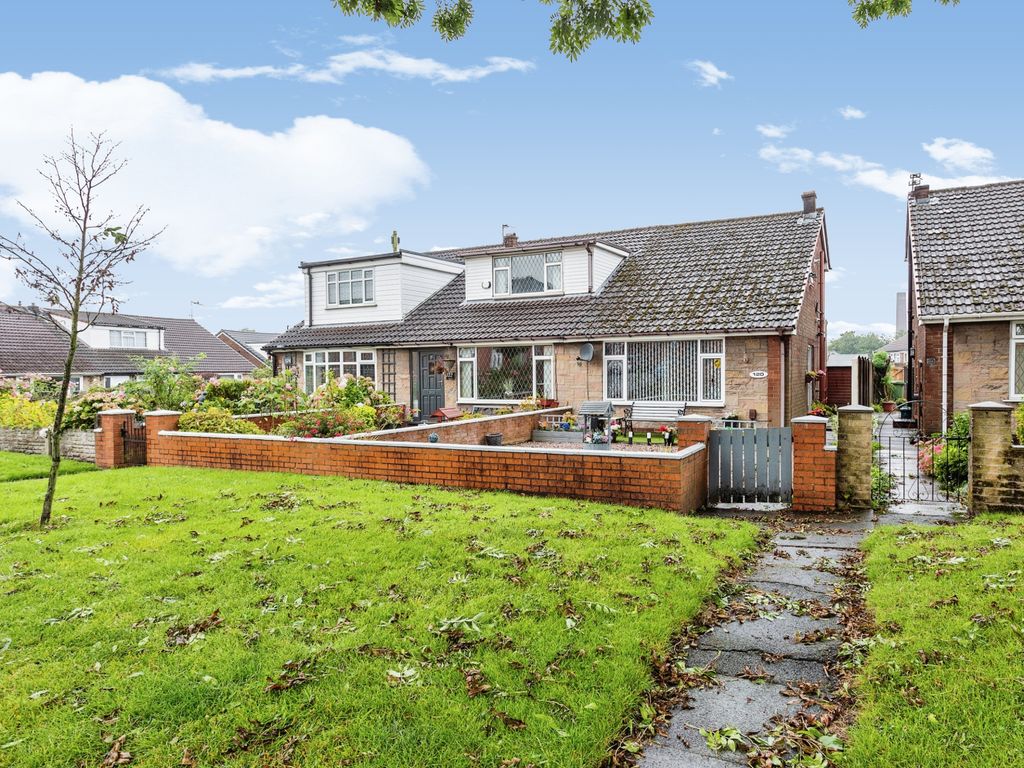 2 bed semidetached house for sale in Block Lane, Chadderton, Oldham, Greater Manchester OL9, £