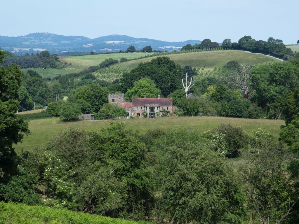 Country house for sale in Upton RossOnWye, Herefordshire HR9