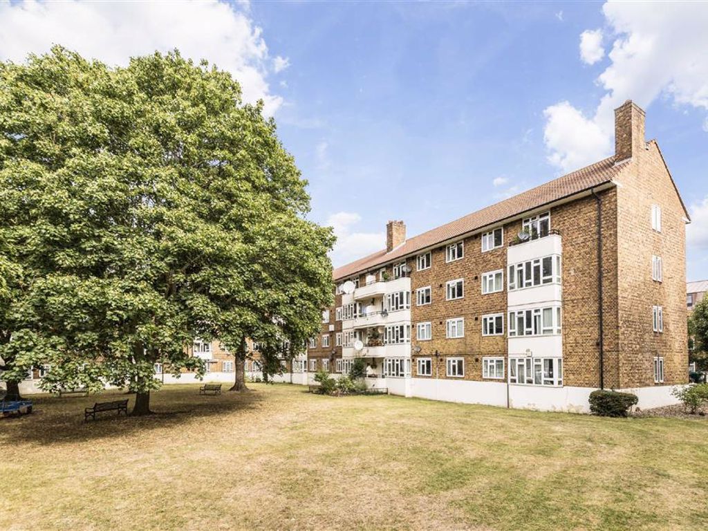 1 bed flat for sale in Oaklands Estate, London SW4 Zoopla