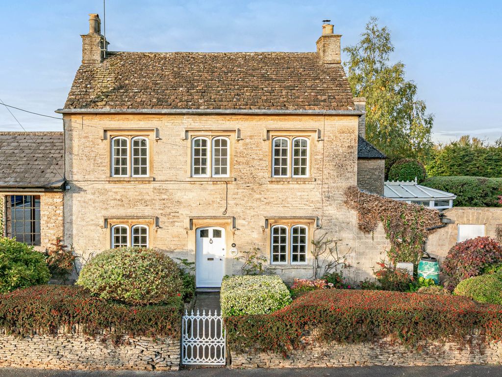 3 bed linkdetached house for sale in Hampton Street, Tetbury GL8 Zoopla