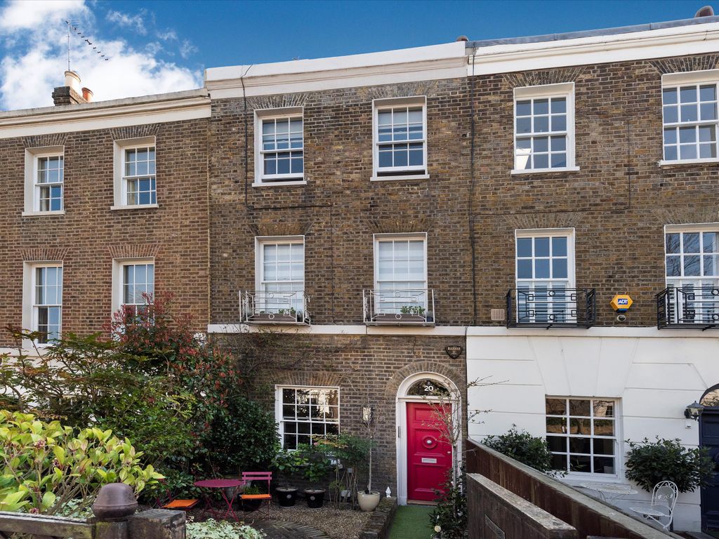 4 bed terraced house for sale in St. John's Wood Terrace, St John's