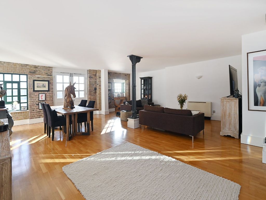 Great Jubilee Wharf, 78 Wapping Wall, London E1W