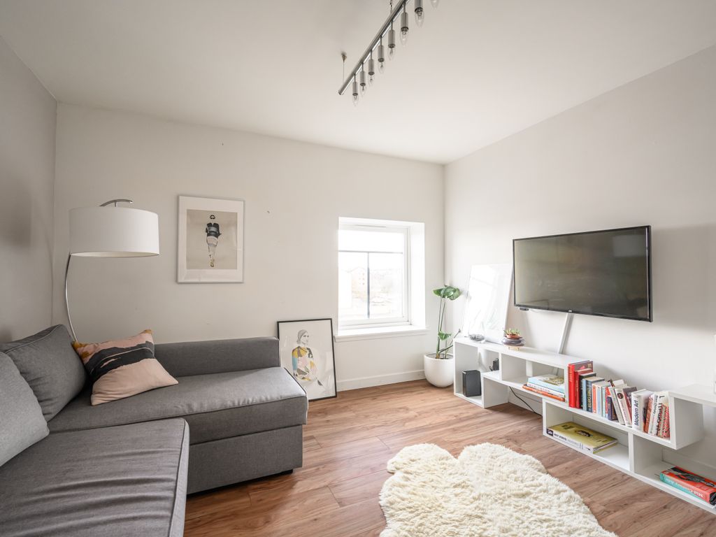 1 bed flat for sale in 15924, Slateford Road, Edinburgh EH14, £175,000