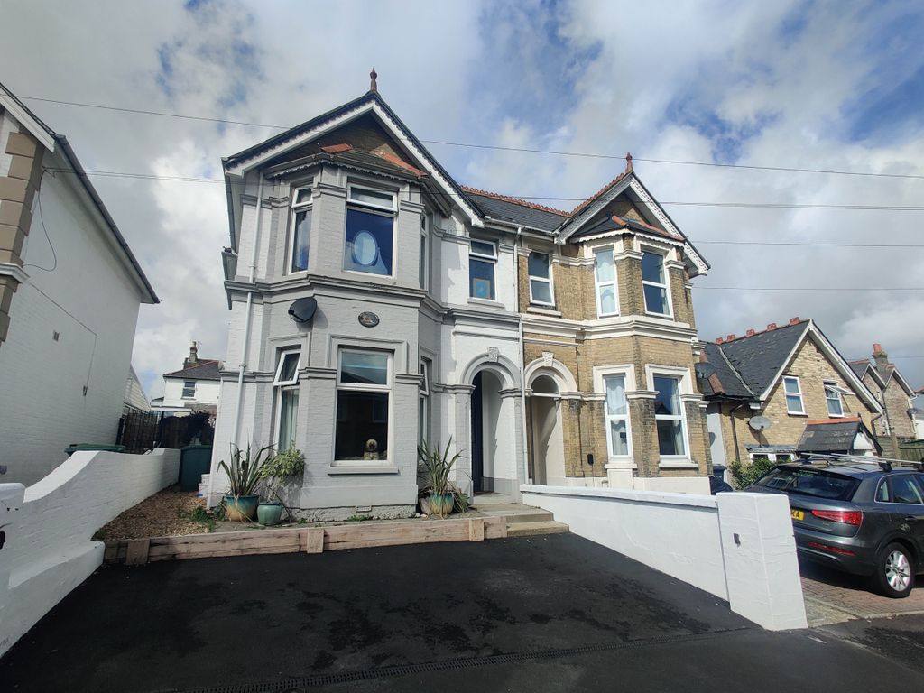 3 bed semidetached house for sale in St Johns Road, Shanklin, Isle Of