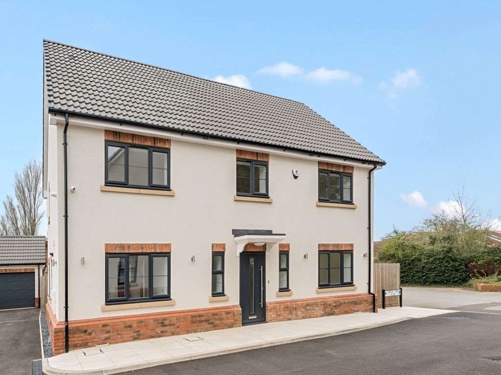 5 bed detached house for sale in Cherry Tree Close, Bedford MK41 Zoopla