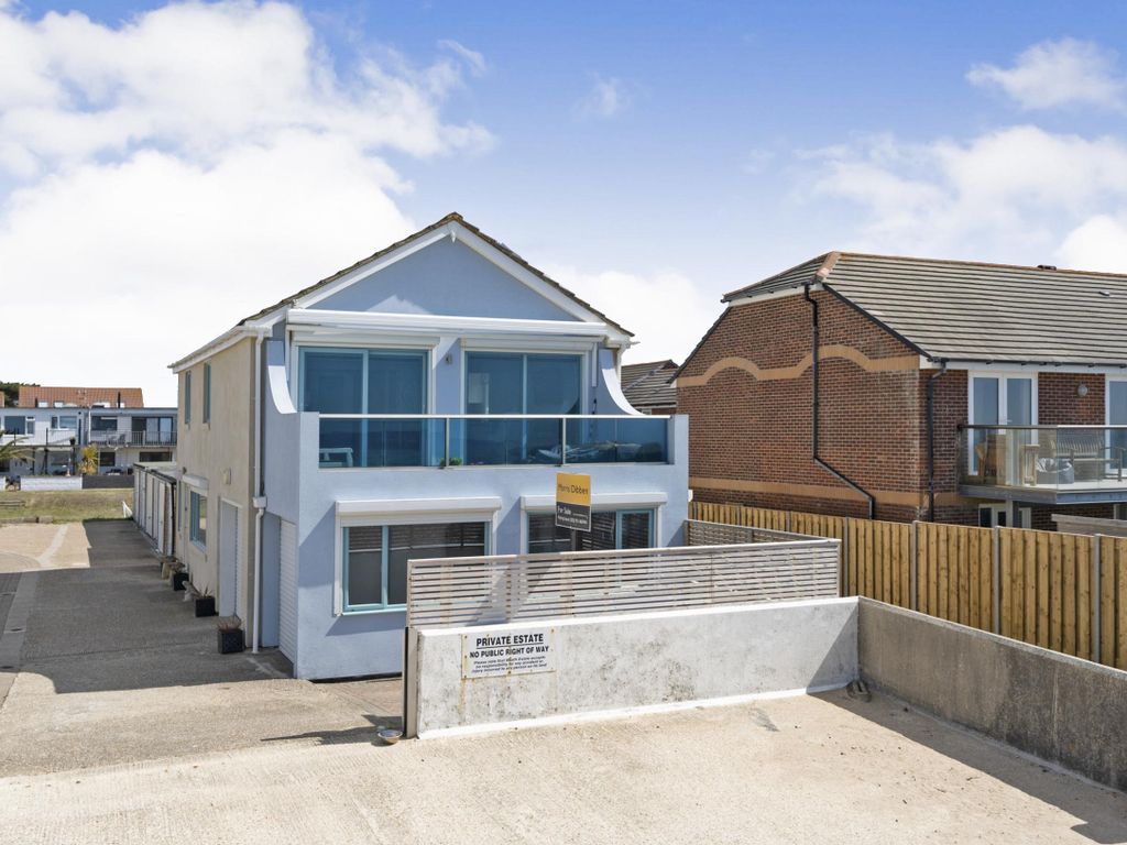 3 bed detached house for sale in Meath Close, Hayling Island, Hampshire
