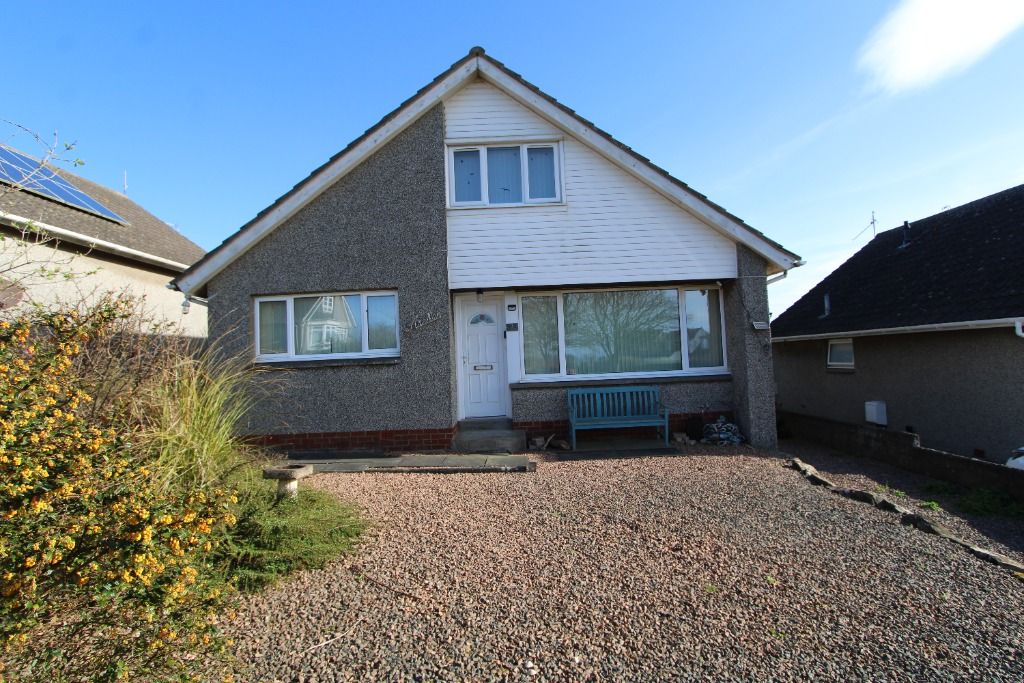 4 bed detached house to rent in West Braes Crescent, Crail, Anstruther