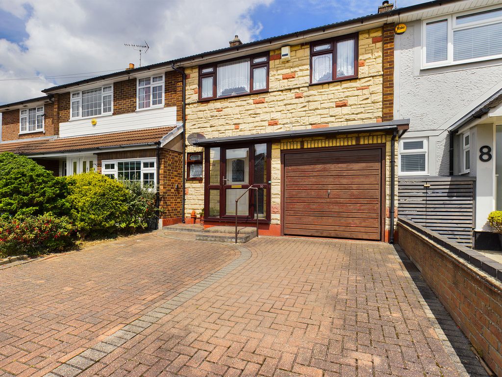 3 bed terraced house for sale in Stansfield Road, Benfleet SS7, £