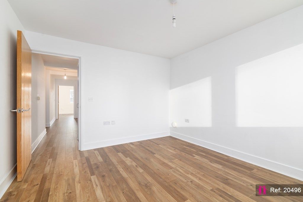 1 bed flat for sale in Watts Grove, London E3, £116,000 - Zoopla