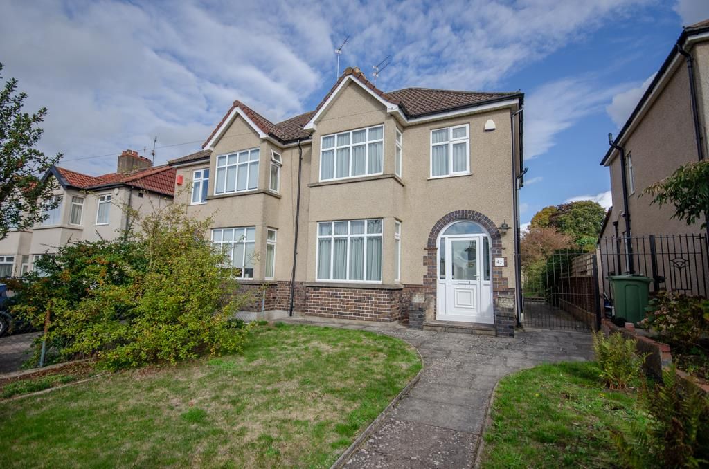 3 bed semidetached house for sale in Grace Road, Downend, Bristol BS16