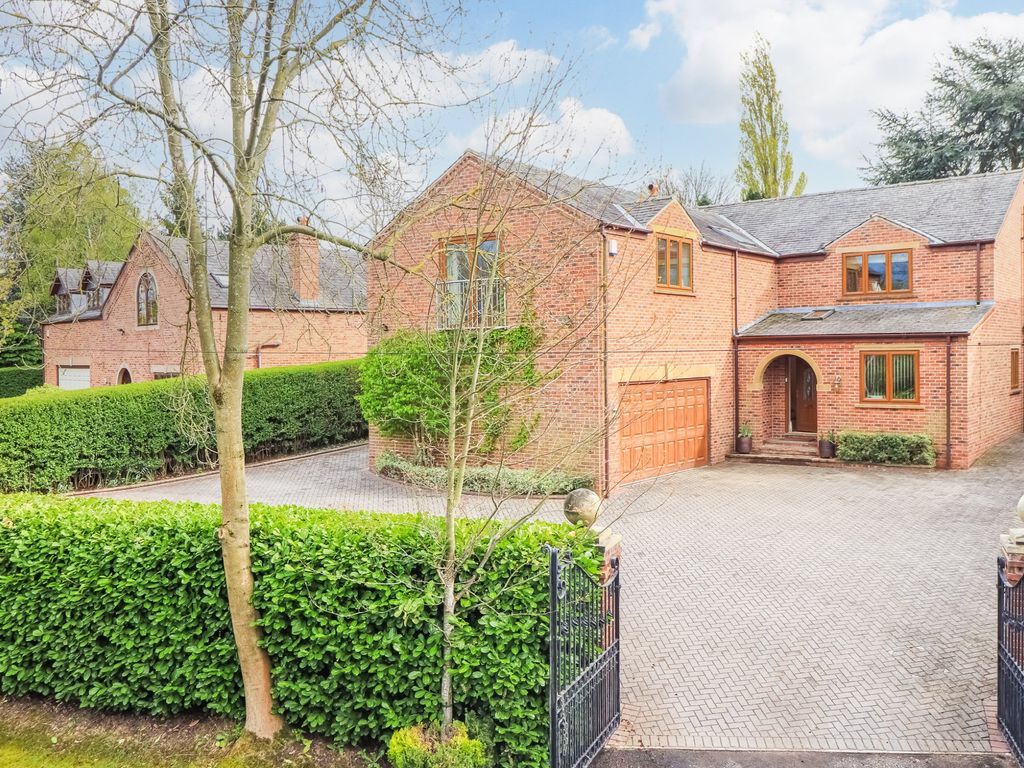 5 bed detached house for sale in Lane, Notton, Wakefield WF4