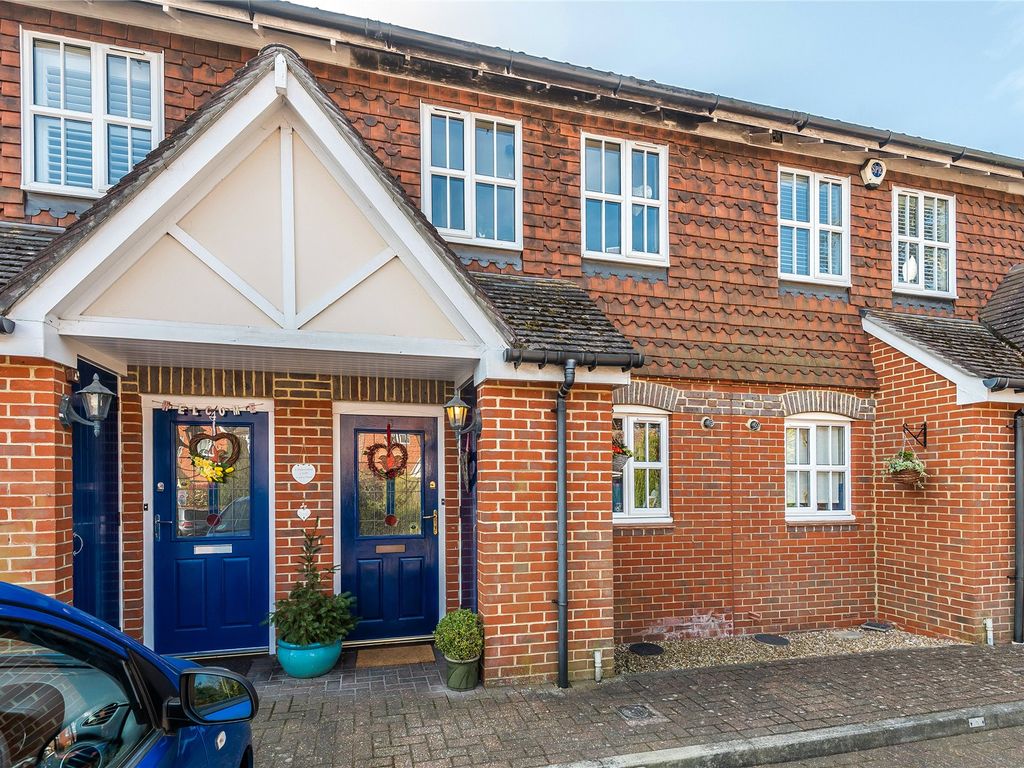 2 bed terraced house for sale in Royal Close, Orpington BR6 Zoopla