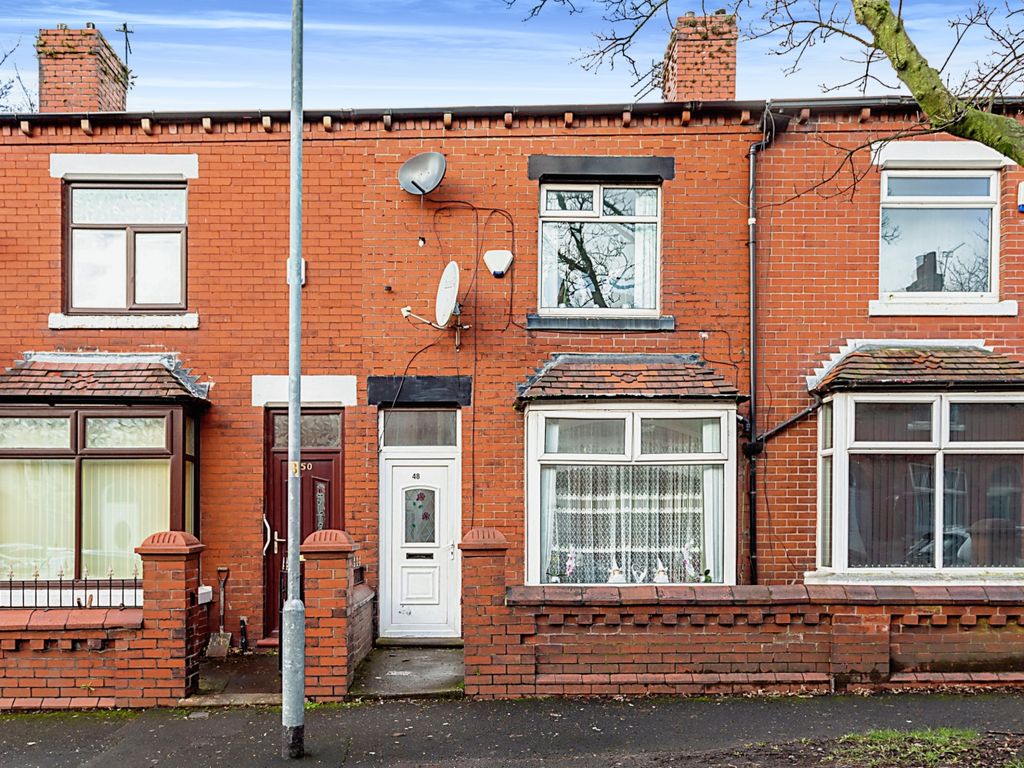 2 bed terraced house for sale in Gordon Avenue, Oldham OL4 Zoopla