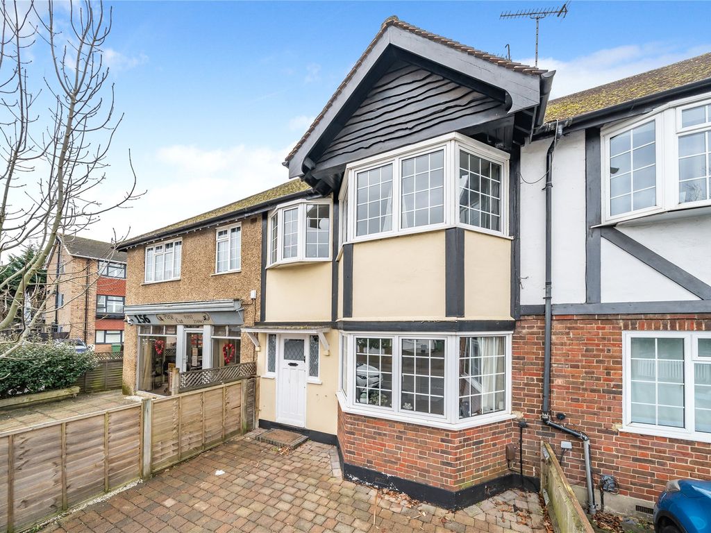 3 bed terraced house for sale in Hersham, Surrey KT12, £550,000 Zoopla