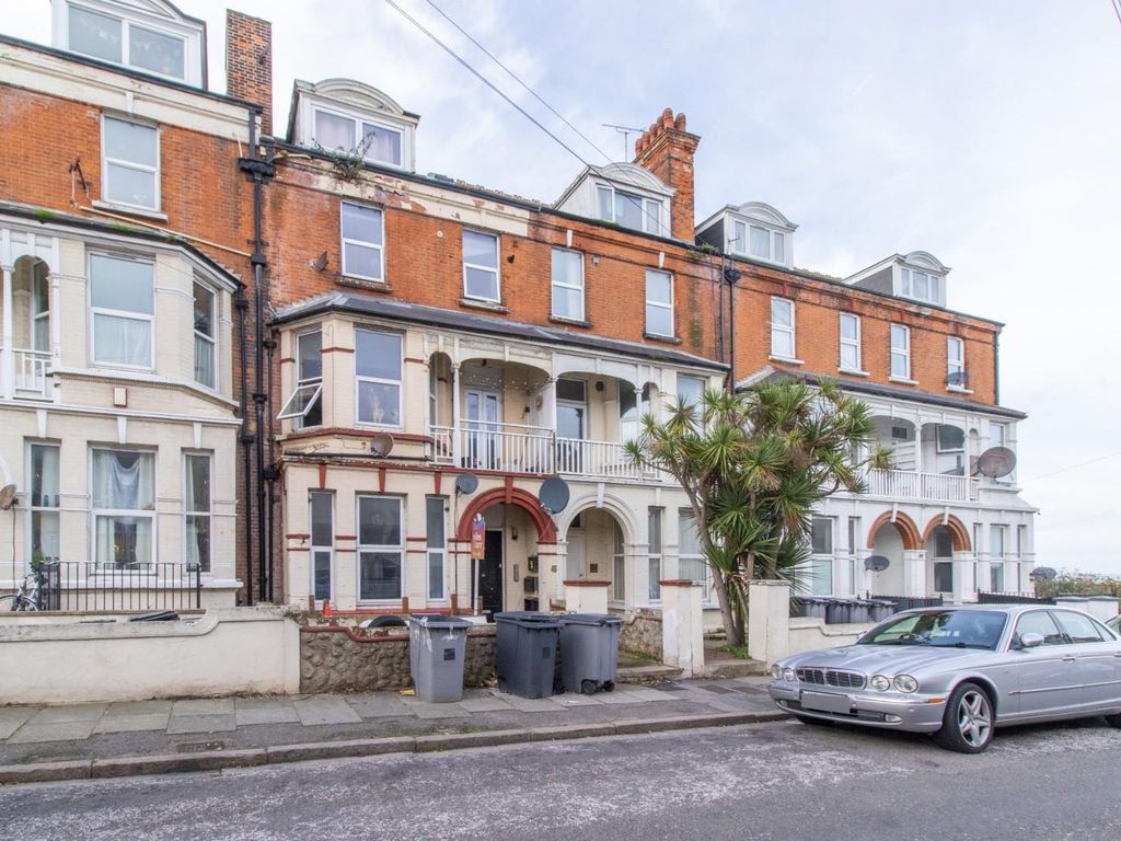 1 bed flat for sale in Surrey Road, Cliftonville, Margate CT9 Zoopla
