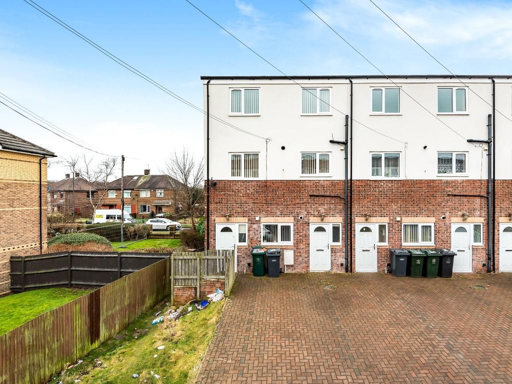 Wellington Court, Bradford, West Yorkshire, UK BD6  