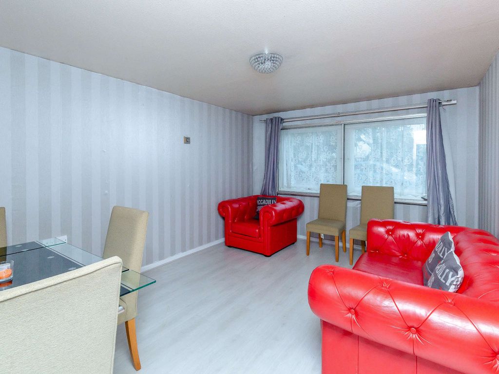 Opossum Way, Hounslow TW4  