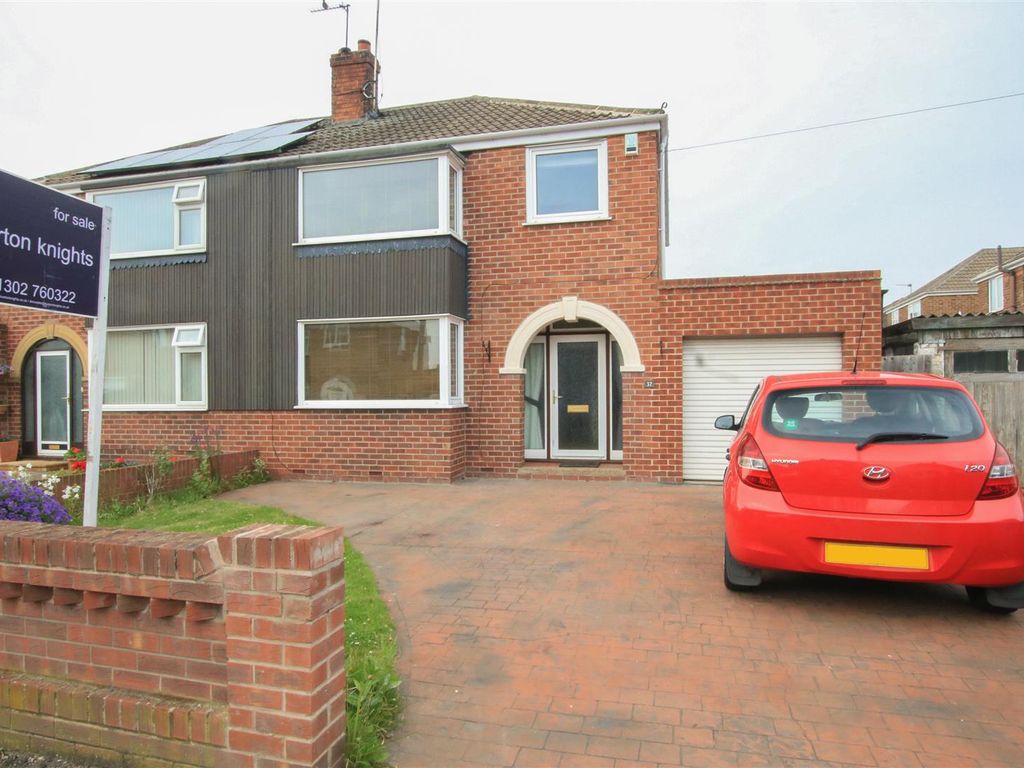 3 bed semidetached house for sale in Ridgewood Avenue, Edenthorpe
