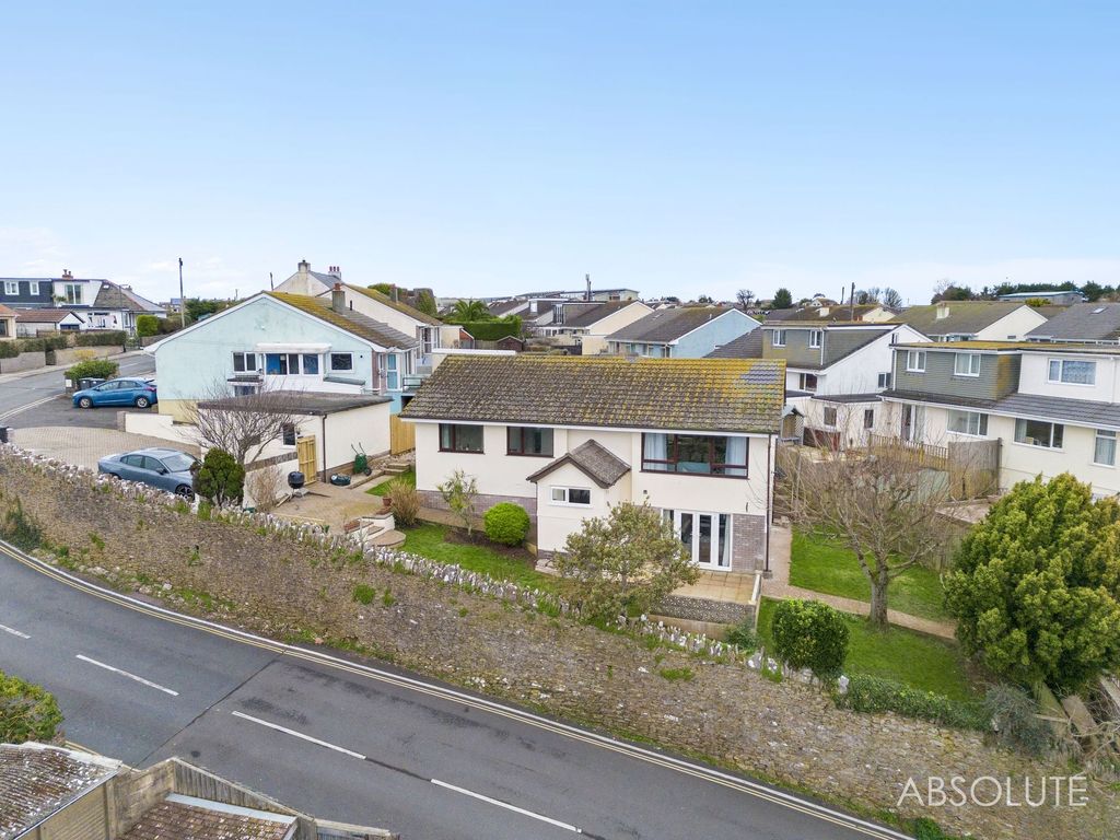 4 bed detached house for sale in Windmill Hill, Brixham TQ5, £470,000