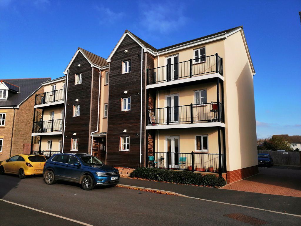 2 bed flat to rent in Watkins Way, Bideford EX39 Zoopla