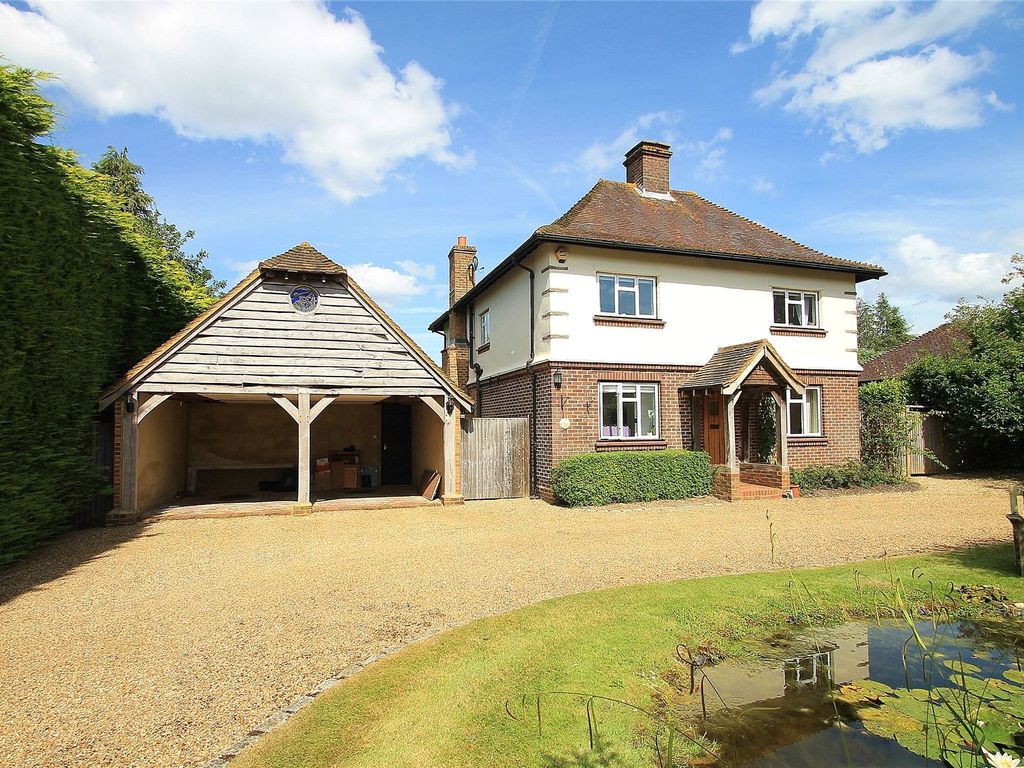 4 bed detached house for sale in West Horsley, Surrey KT24, £1,250,000 Zoopla