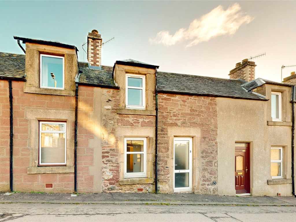 1 bed terraced house for sale in Duchlage Road, Crieff PH7, £75,000
