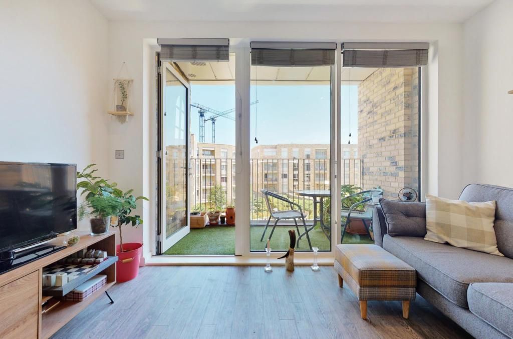 1 bed flat for sale in Medawar Drive, Mill Hill, London NW7 Zoopla