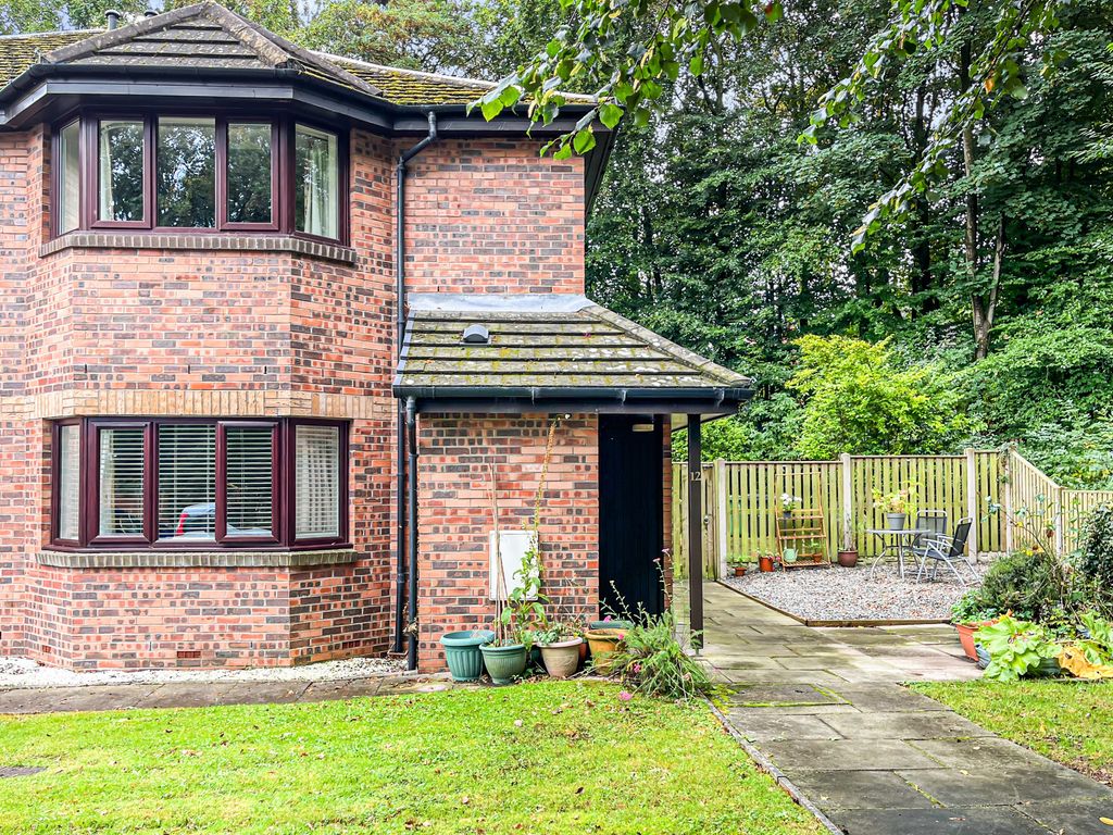 2 bed flat for sale in Laburnum Court, Stanwix, Carlisle CA3 Zoopla