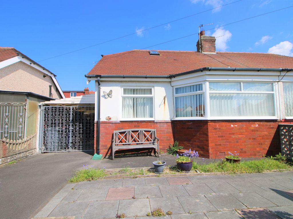 2 bed bungalow for sale in Meadowcroft Avenue, ThorntonCleveleys FY5