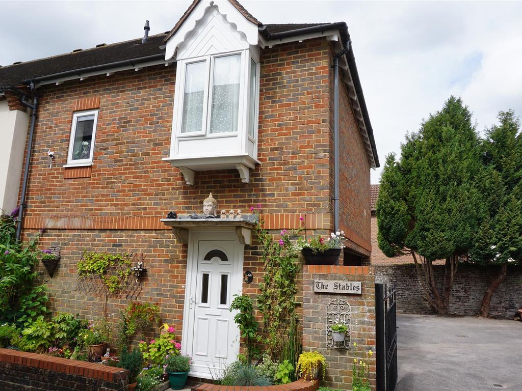 1 bed mews house for sale in North Row, Warminster BA12 Zoopla