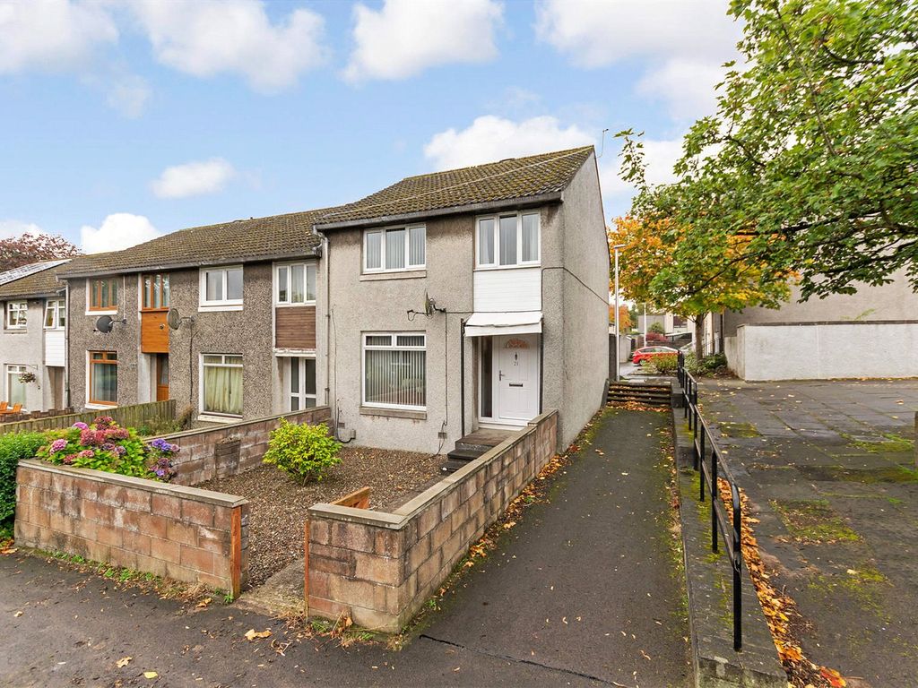 3 bed end terrace house for sale in Aline Court, Glenrothes KY6, £