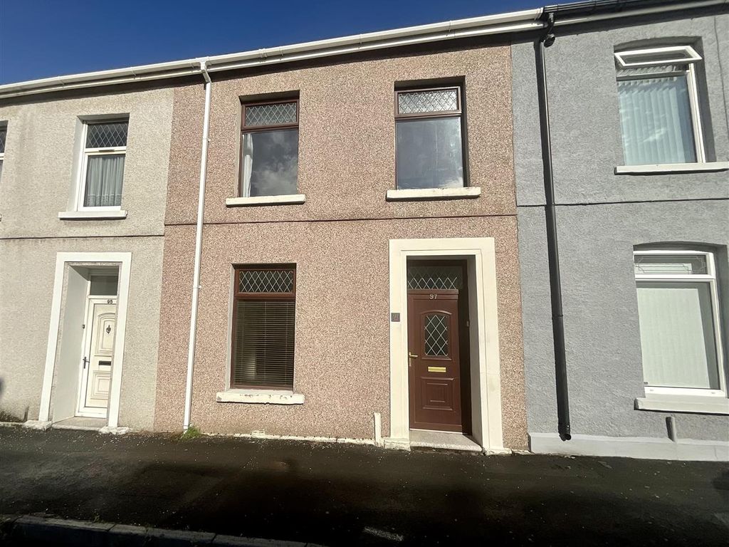 3 bed terraced house for sale in James Street, Llanelli SA15, £129,995