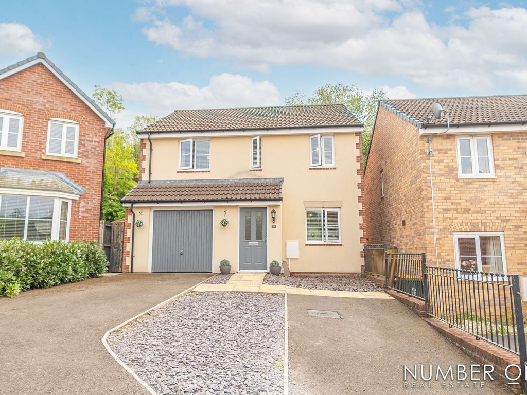 3 bed detached house for sale in Bailey Crescent, Langstone NP18, £