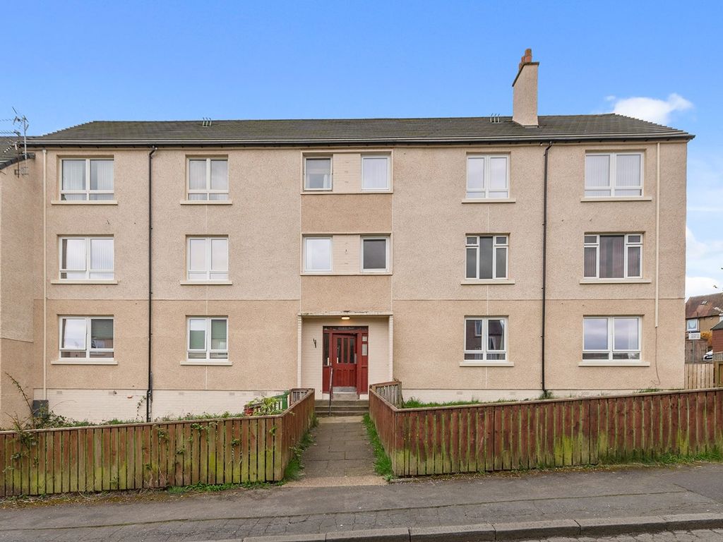 3 bed flat for sale in Gilchrist Drive, Falkirk FK1, £65,000 Zoopla