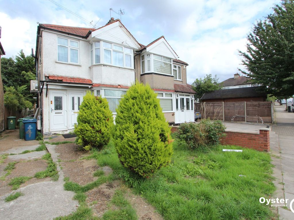 2 bed flat to rent in Stanhope Avenue, Harrow HA3, £1,450 pcm Zoopla