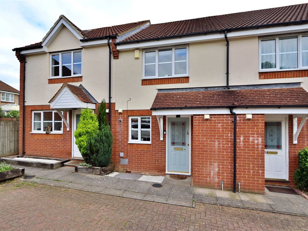 2 bed terraced house for sale in Langerstone Lane, Tattenhoe, Milton