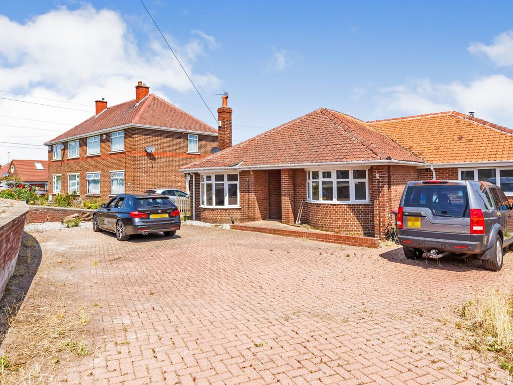 4 bed detached bungalow for sale in Brampton Road, Rotherham S63 Zoopla
