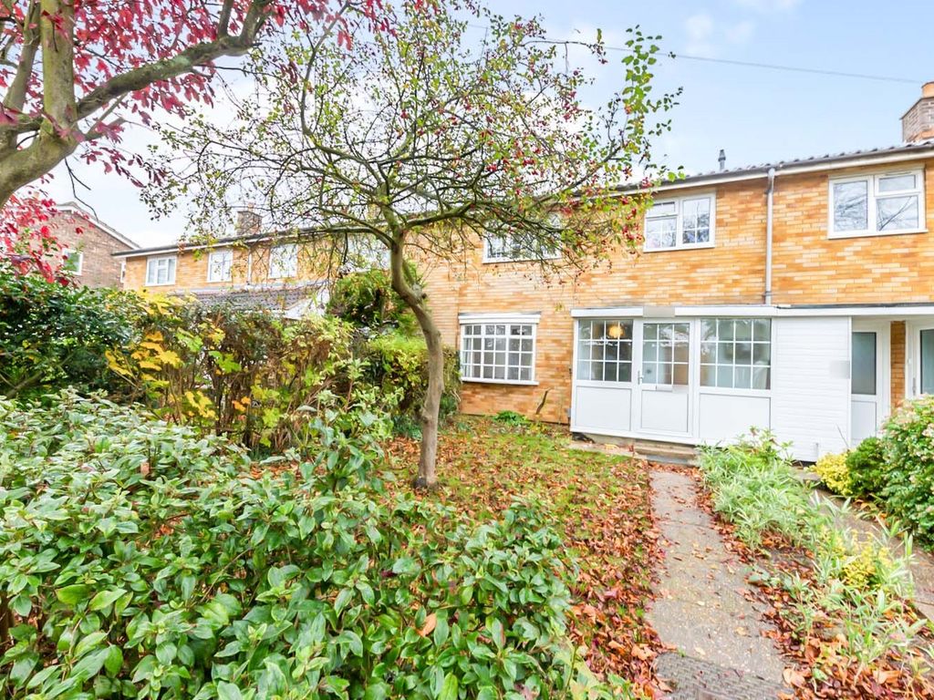 4 bed terraced house for sale in Chertsey Rise, Stevenage SG2 Zoopla