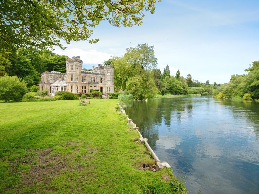 3 bed flat for sale in 47 Avon Castle Drive, Ringwood BH24, £475,000