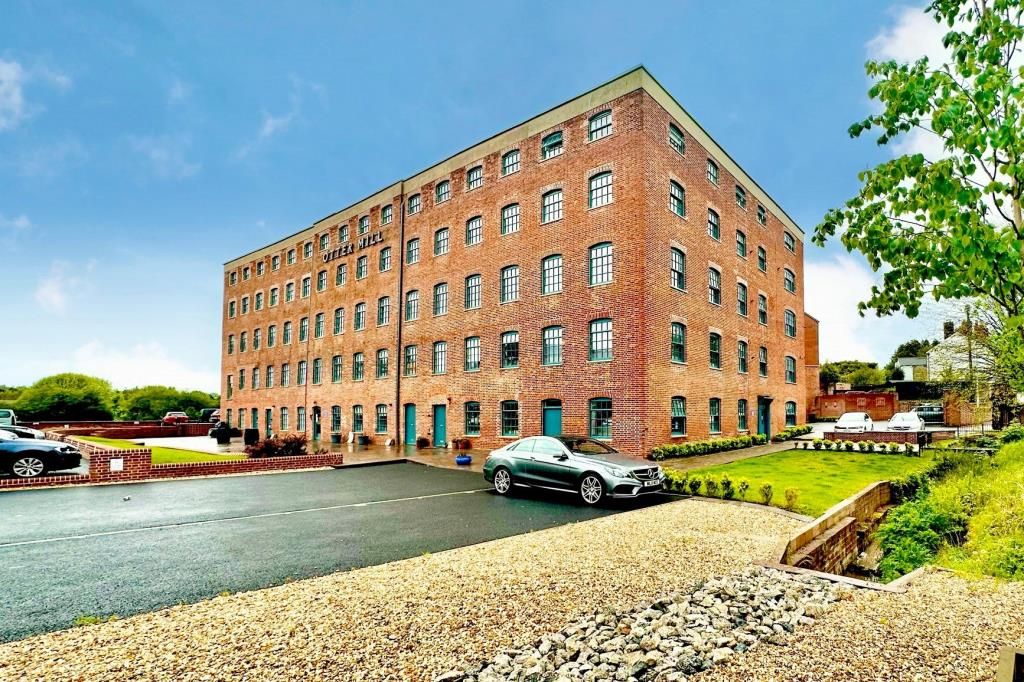 2 bed flat for sale in Tumbling Weir Way, Ottery St. Mary, Devon EX11