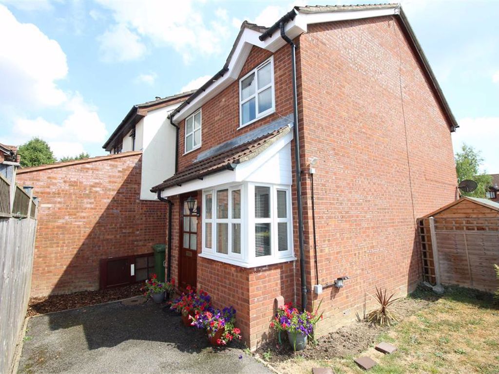 1 bed end terrace house for sale in Banks Road, Borehamwood, Herts WD6