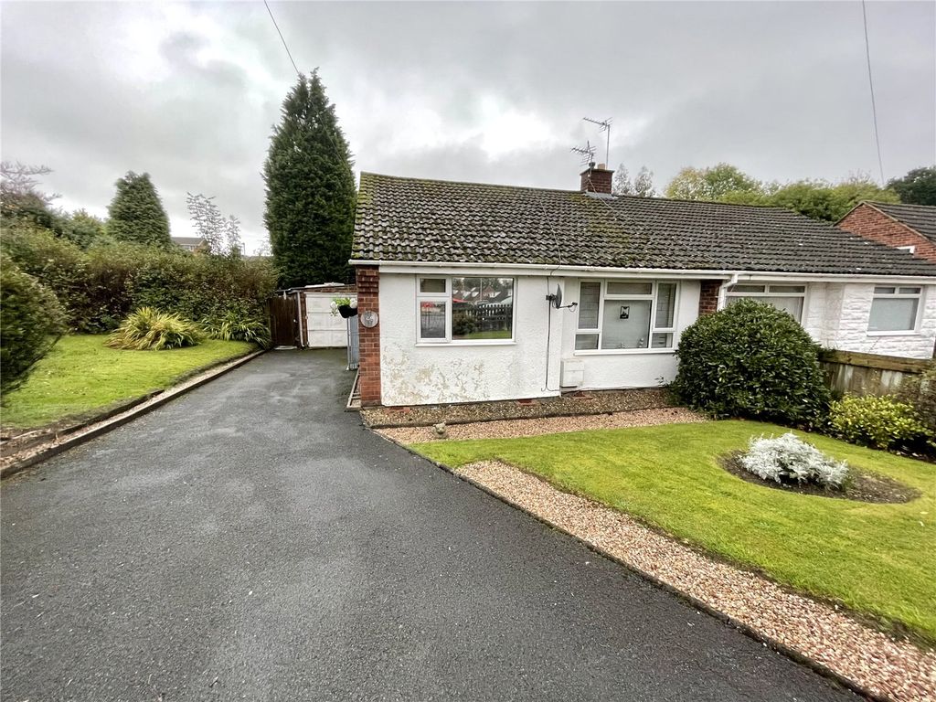 2 bed bungalow to rent in Avon Close, Little Dawley, Telford, Shropshire TF4, £700 pcm Zoopla