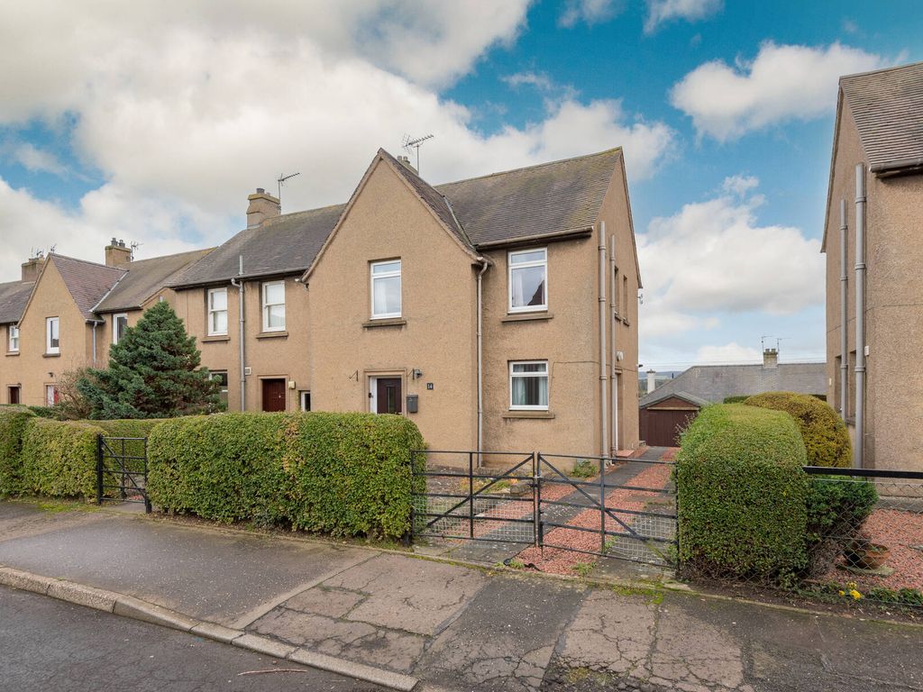 3 bed semidetached house for sale in 14 Dunpender Drive, Haddington
