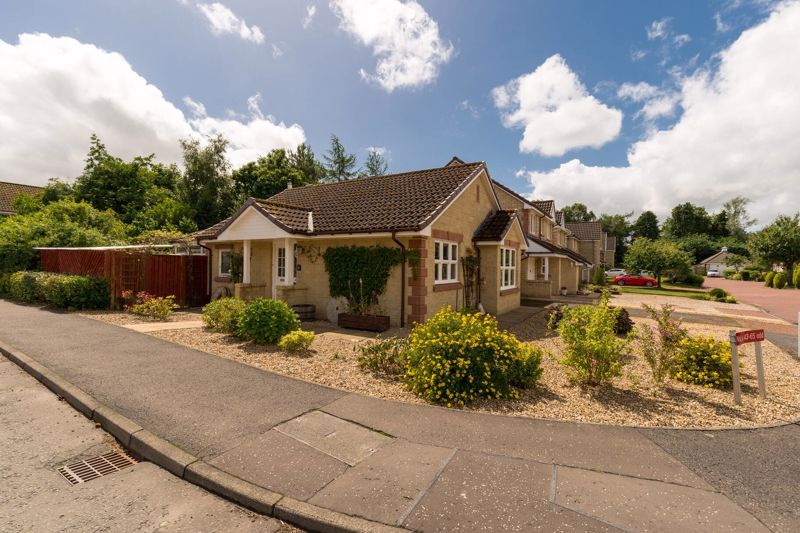 3 bed detached bungalow for sale in 65 Whitehaugh Park, Peebles EH45, £330,000 Zoopla