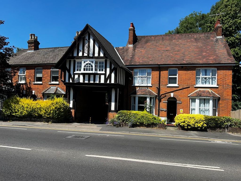 1 bed flat for sale in 202 London Road North, Merstham, Redhill, Surrey