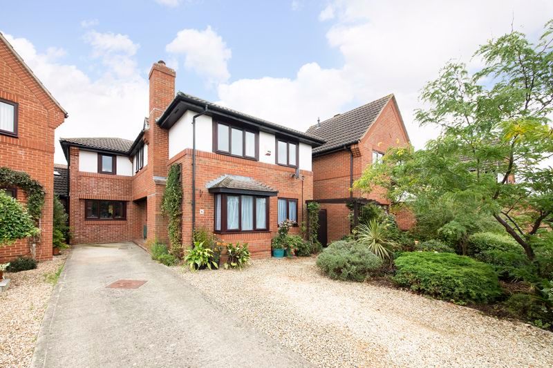 Knollys Close, Abingdon OX14  