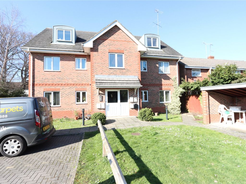1 bed flat to rent in Chapel Lane, Farnborough, Hampshire GU14 Zoopla