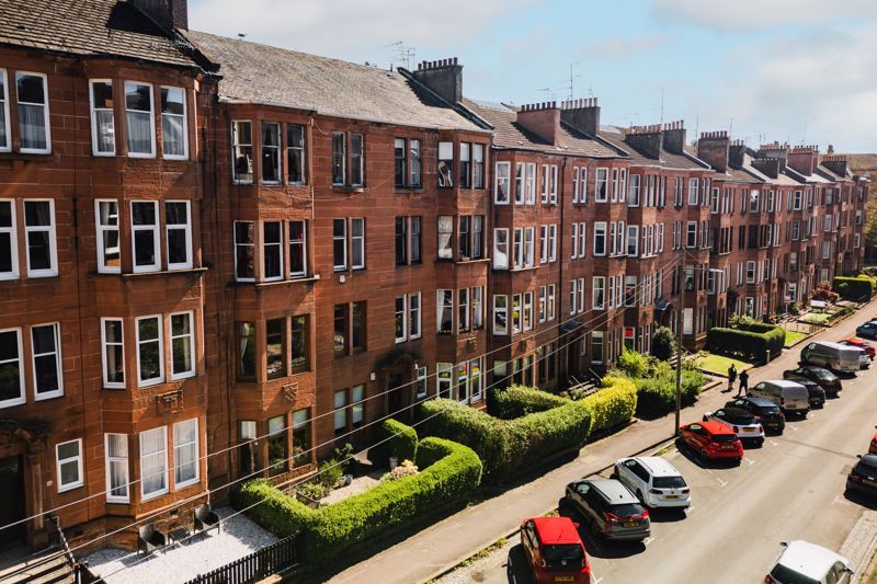 2 bed flat for sale in Airlie Street, Glasgow G12, £249,995 Zoopla